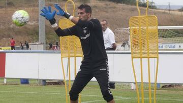 Pau Torres llega al Valladolid