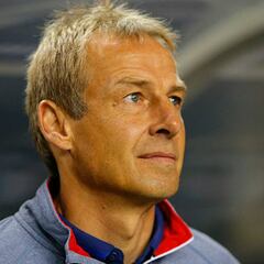 Jürgen Klinsmann podría ser el nuevo técnico de "Chicharito"