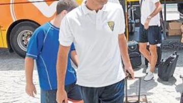 <b>INICIO. </b>Ayer comenzó la concentración de Benalup con la mente puesta principalmente en el próximo Trofeo Carranza. Tras la llegada,  Javi Gracia dispuso el primer entrenamiento en las instalaciones del hotel Fair Play. Por su parte, Diego Tristán ya está trabajando con el resto de sus compañeros tras ejercitarse dos días en solitario.