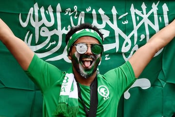 Aficionado de la selección de Arabia Saudí.