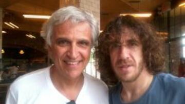 Fabio Sormani, junto a Puyol en el restaurante en el que hablaron.