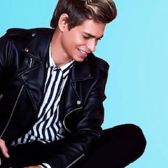 Carlos Baute, demandado por su propio hijo por daños morales