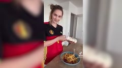 La burla de una periodista belga que indignó a Italia