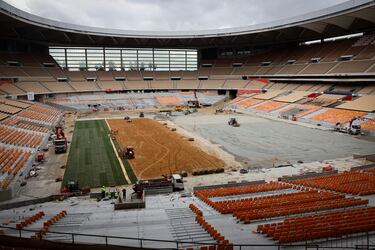 Obras en el estadio de La Cartuja. 