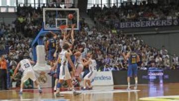 El futuro de los playoffs. Las &uacute;ltimas finales entre el Madrid y el Bar&ccedil;a han sido un &eacute;xito, pero el formato de playoffs disminuye el inter&eacute;s de la fase regular.
 