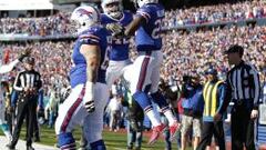 Karlos Williams celebra un touch down.