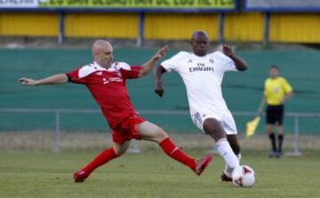 Veteranos del Real Madrid contra el cáncer