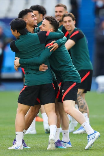 Luis Díaz en el Stade de France antes de la final de Champions