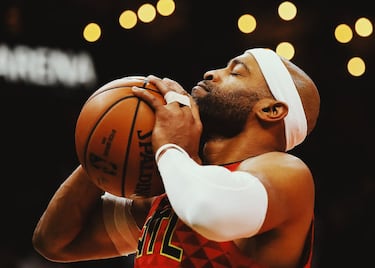 A man seemingly capable of defying gravity, he said farewell to the game last year. Carter was a unique, easy-on-the-eye player whom the NBA did not reward with a championship ring. However, he did manage eight All-Star selections and was part of one of the greatest slam-dunk contests ever, in Oakland in 2000. The shooting guard-small forward retired after a record 22 seasons in the NBA, having become the only player to have appeared in the league in four different decades.