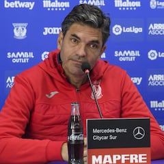 "La gente siempre pide cambios cuando no se va bien"