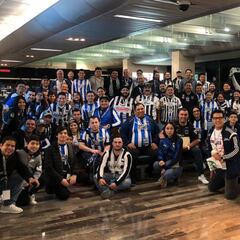 Con la ilusión a tope, aficionados de Rayados volaron a la CDMX