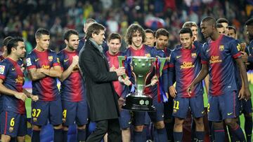 19/05/13  PARTIDO PRIMERA DIVISION 
 BARCELONA - VALLADOLID 
 ENTREGA DEL TROFEO COPA DE LA LIGA 2012 2013
 ALEGRIA CELEBRACION CAMPEONES ESTADIO NOU CAMP  
 TITO VILANOVA ABIDAL