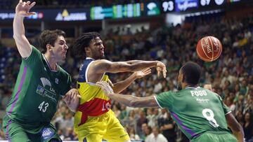 El Unicaja arrasa al Tenerife y ya es equipo de playoff