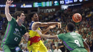 El Unicaja arrasa al Tenerife y ya es equipo de playoff