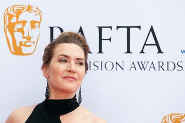 Kate Winslet durante la alfombra roja de los premios BAFTA 2023.