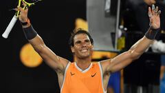 El tenista español Rafa Nadal celebra su victoria ante Matthew Ebden en el Open de Australia 2019.