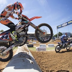 Laia Sanz prepara la temporada 2017 en Australia