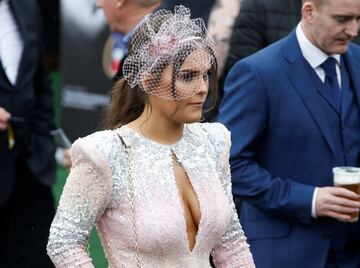 Glamour, partying & dressing up: the Grand National's other face