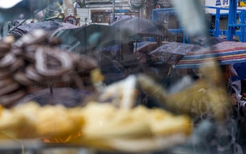 Este mircoles, 19 de marzo y da de San Jos, se celebrar el emocionante "Da de la Crem" en las Fallas de Valencia, donde ms de 700 monumentos que los artistas falleros han levantado por toda la ciudad ardern en un espectculo impresionante. Marcando el broche de oro de la fiesta ms emblemtica de Valencia y una de las ms multitudinarias de toda Espa?a. La noche se iluminar con fuegos artificiales.