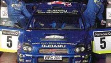 TIEMPOS FELICES. En el podio triunfal de Gran Bretaña todo eran sonrisas en Subaru.