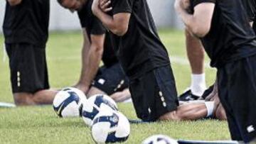 <b>LAS ESTRELLAS. </b>Omar Bravo y Mista, en su primer entrenamiento.