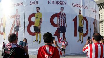 La afición del Atlético en el Wanda Metropolitano.