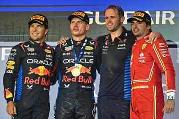 Max Verstappen (Red Bull), Sergio Pérez (Red Bull) y Carlos Sainz (Ferrari). Sakhir, Bahréin. F1 2024.