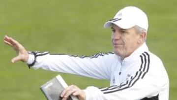 Aguirre exprime su libretaen busca de otra resurrección