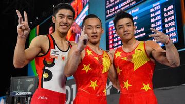 El chino Xiao sucede al japon¨¦s Uchimura en el t¨ªtulo mundial