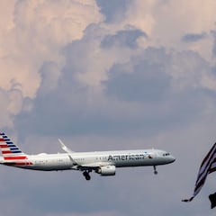 US security heightened after bomb threat grounds New York flight
