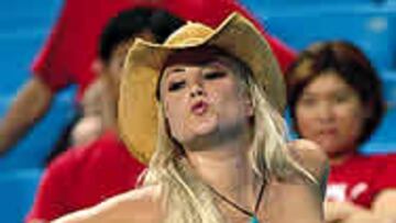 <B>NOVEDAD.</b> Estas imágenes no son habituales en las TV árabes.