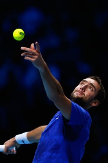 Stanislas Wawrinka venció a Marin Cilic en parciales de 6-3, 4-6, 6-3. El encuentro cerró el Grupo A del Masters de Londres. 