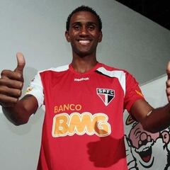 De ser comparado con Beckenbauer, a vender perfumes