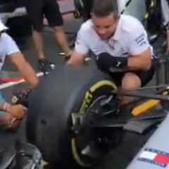 Hamilton se pluriemplea en F1: gran trabajo como mecánico