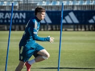 01/04/26 REAL ZARAGOZA ENTRENAMIENTO
Hugo Pinilla