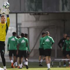 Unai Agirre se marcha y llega Pedro López