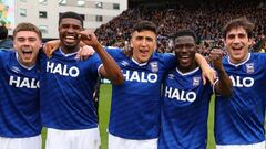 Un chileno está muy cerca de jugar en la Premier League