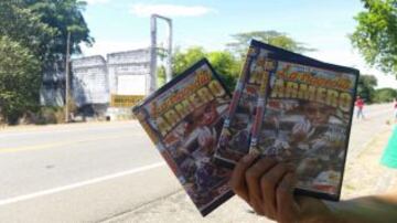 Desolación,casas,destruidas, algunas cruces y un museo, recuerdan la tragedia. La caravana de la Vuelta a Colombia solo fue saludada por quienes se hacen cargo del museo. Por unos segundos, el ciclismo les hizo algo de compañía.