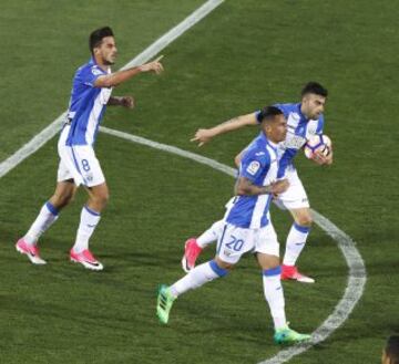 1-3. Gabriel Pires marcó el primer gol pepinero.