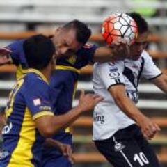 Barnechea se aferra a las bases y se niega a descender