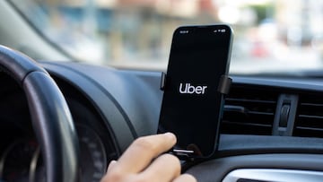 Descubre cuánto dinero puede ganar un conductor de la aplicación UBER en México por largas jornadas. ¡Te decimos las ganancias aproximadas diarias y mensuales!
