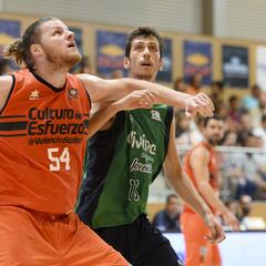 El Valencia rescinde el contrato del pívot John Bryant