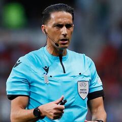 El neerlandés Serdar Gözübüyük arbitrará el Serbia-España