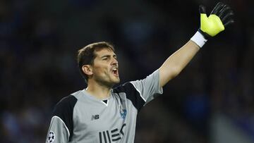 Casillas iguala increíble marca de partidos de Zubizarreta