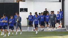 16/04/19 VALENCIA CF
 ENTRENAMIENTO PUERTA CERRADA
 COQUELIN GONCALO GUEDES FERRAN TORRES NETO