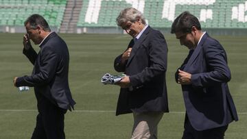 Haro, junto a Pellegrini y Alexis.
