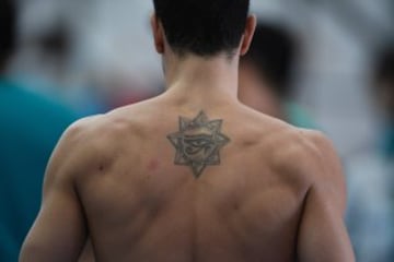 Parece que la moda de tatuarse ha calado hondo entre los participantes en las pruebas de natación. Las competiciones se han convertido en una pasarela de tatuajes 