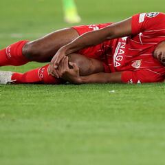 Mimos para Koundé de cara a la visita al Granada