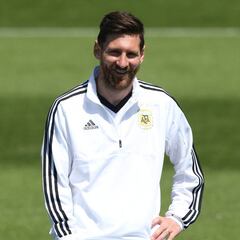 Simeone: "Messi es, sin duda, el mejor futbolista del mundo"