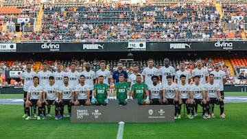 Corberán, Gayà y Guerra, ídolos en Mestalla
